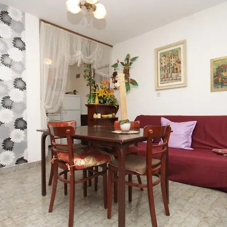Apartment Komiza 8926a