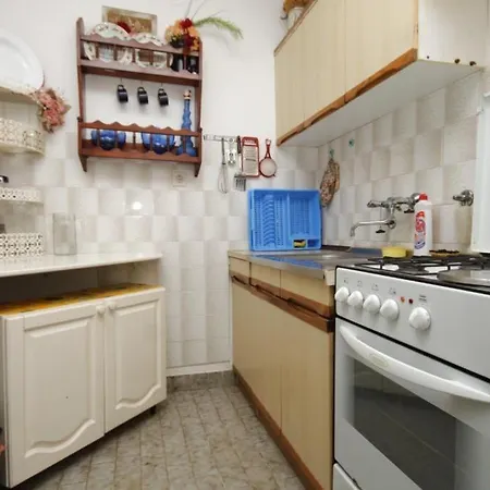 Apartment Komiza 8926a Vis